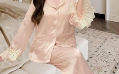 女友小雪被教练猛烈进出视